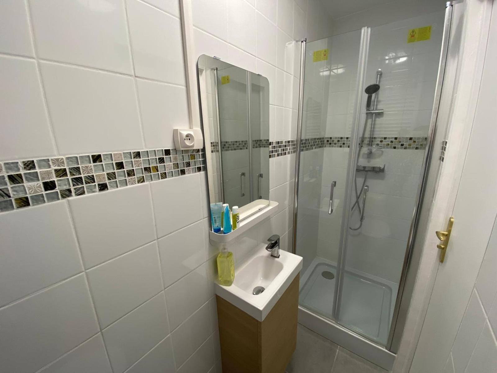 Chambre Tout Confort Ξενοδοχείο Limay Εξωτερικό φωτογραφία